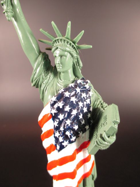 New York Freiheitsstatue Liberty Flagge  23cm Poly Modell USA Amerika Souvenir 