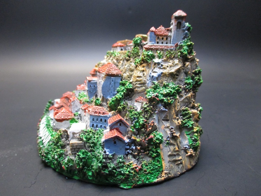 Rocamadour Burg Mittelalter Poly Modell 11 cm Frankreich Souvenir 