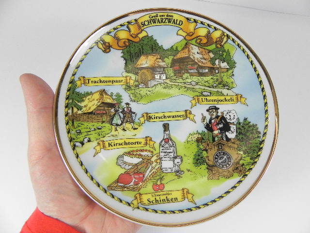 Schwarzwald Black Forest Porzellan Sammler Teller Souvenir,19 cm,NEU 