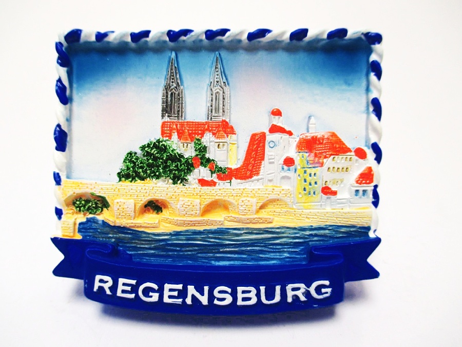 Souvenir Germany,Deutschland,Neu Regensburg Magnet Poly Rolle 7 cm 