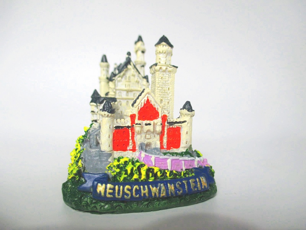 Schloss Neuschwanstein Füssen Bayern Germany Souvenir 4,5 cm Poly Modell 
