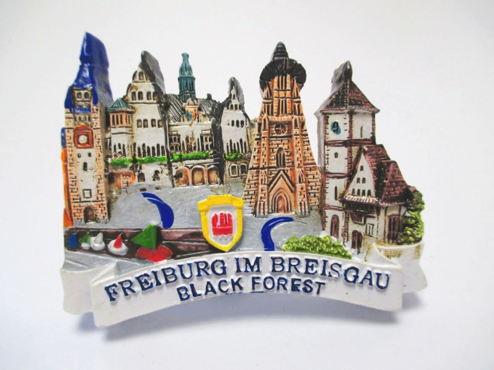 Freiburg Magnet Breisgau Schwarzwald Black Forest Poly Souvenir Germany 145 