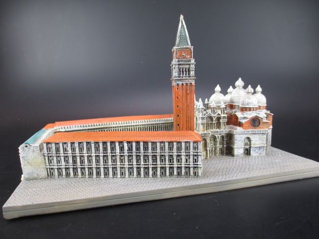 Markusplatz Venedig,Piazza San Marco,23 cm Modell Italien Italy,NEU 