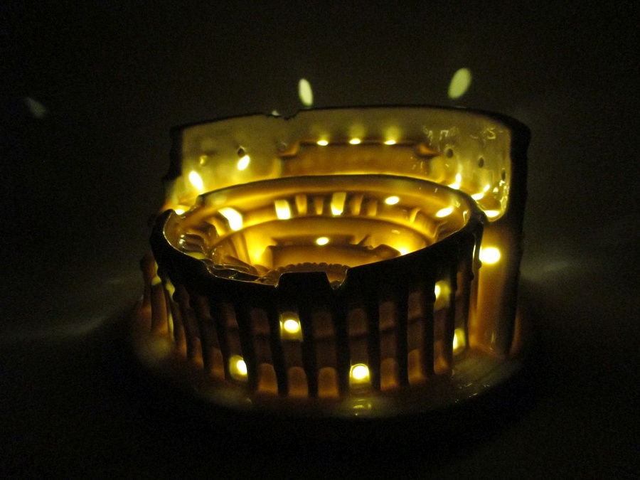 Rom Colosseum Kolosseum Porzellan Modell braun Licht Souvenir Italien