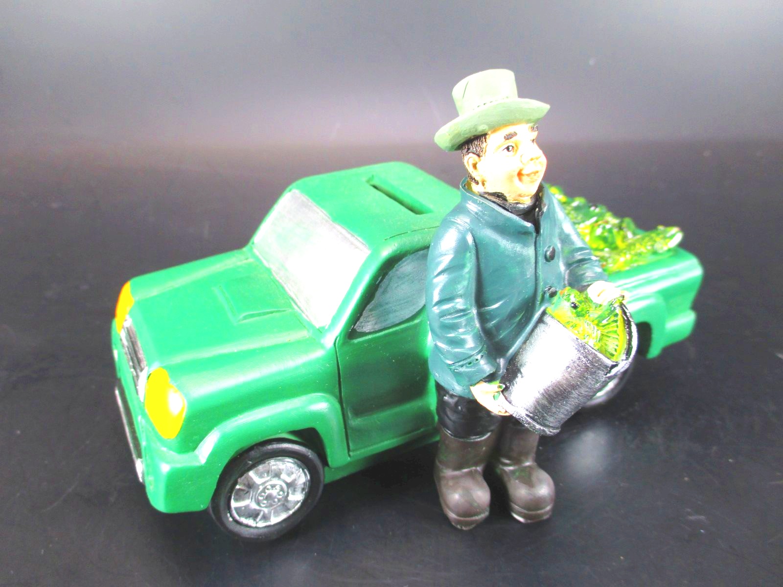 Spardose Angler Fisher mit Auto Sparschwein 15 cm,Money Box Bank 