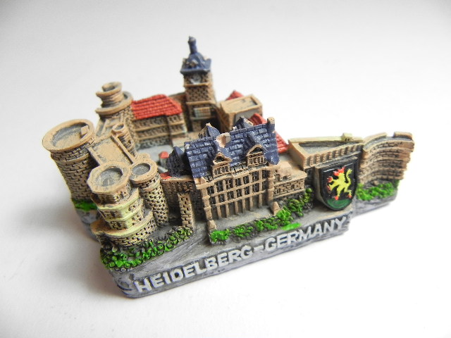 HEIDELBERG SCHLOSS Modell Polyresin 8 cm ,Souvenir,Andenken,NEU  