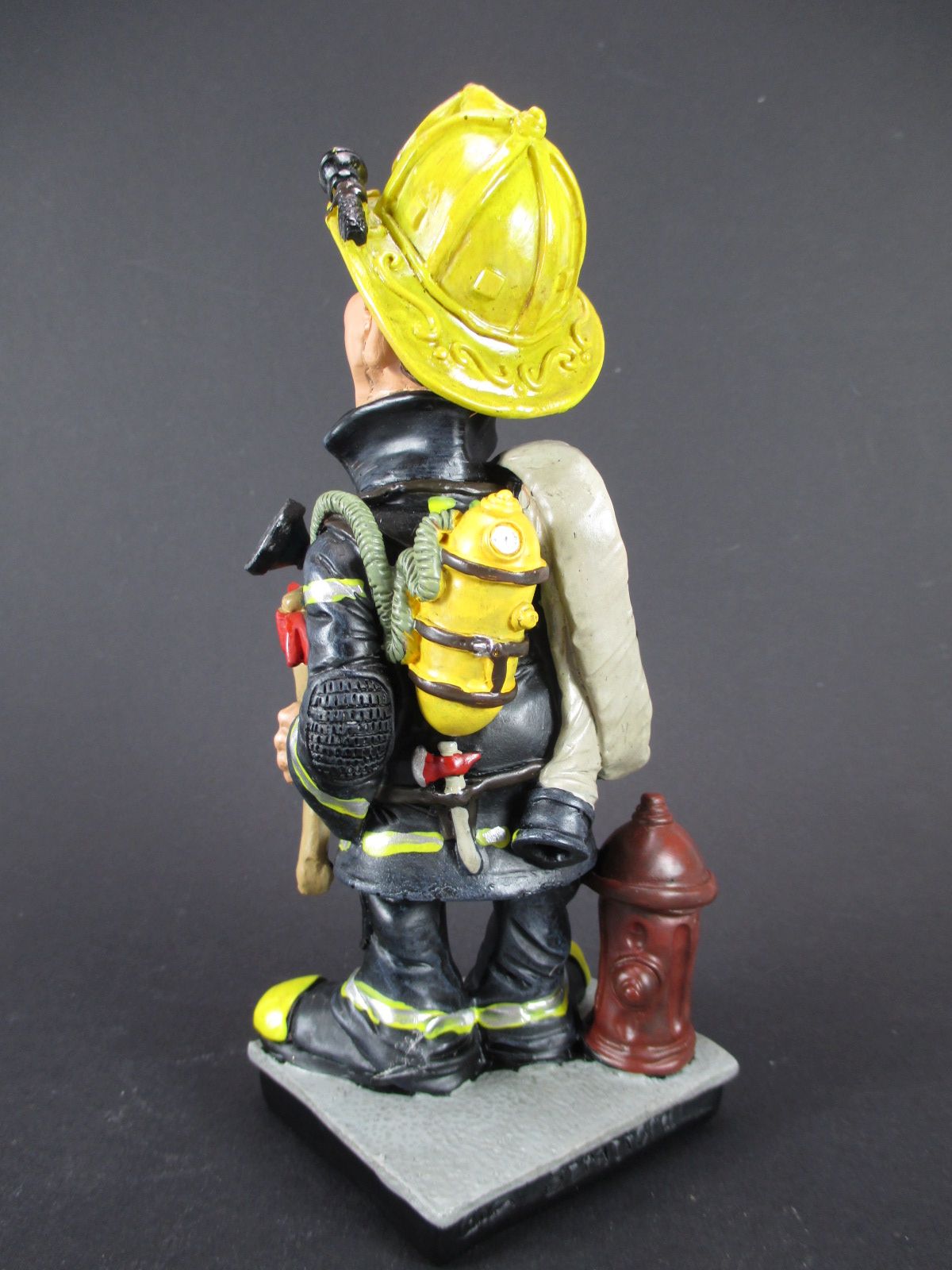 Feuerwehrmann Firefighter Funny Beruf Figur Profession 19 cm Neu 