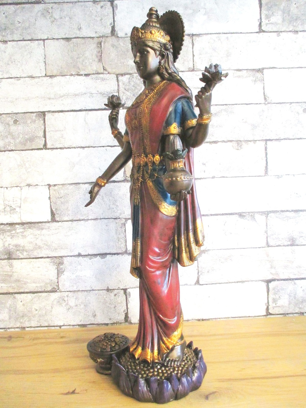 Buddha Lakshmi Begleiterin Vishnus Figur bronzefarben 26cm Neu Museum Kollektion 