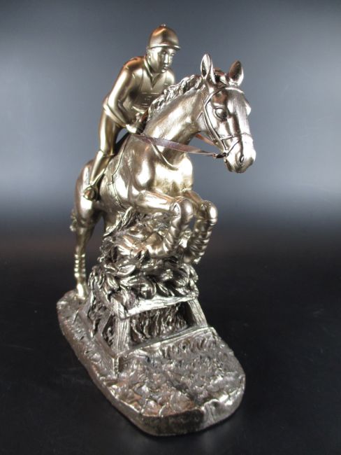 Pferd Springreiter Figur 23 cm  Tier Dekofigur,Juliana Kollektion Great Britain