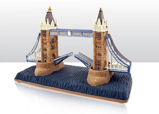 Great Britain Souvenir,Neu London Tower Bridge Poly Modell 10,5 cm 
