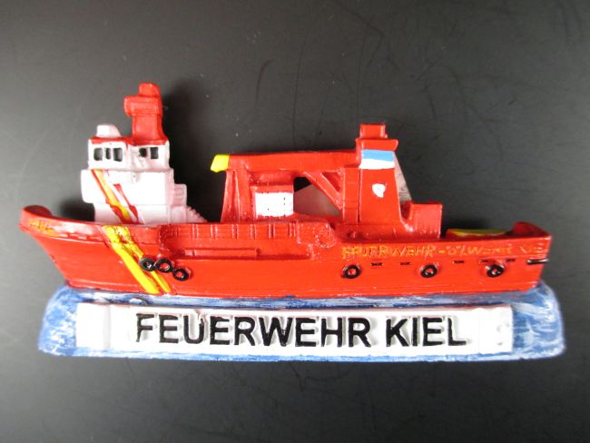Schiff Boot Feuer Ölwehrschiff Kiel 12 cm Polyresin Ship Modell 