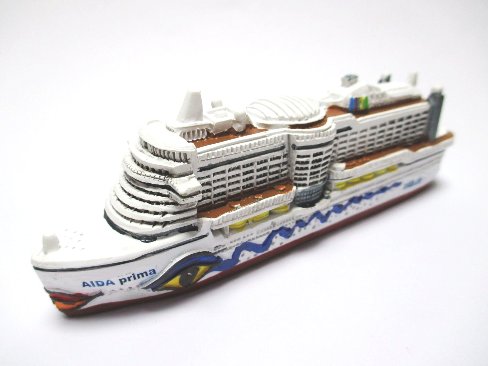 Schiff Modell Kreuzfahrtschiff  Queen Victoria,12 cm Polyresin Cruise Ship,NEU 