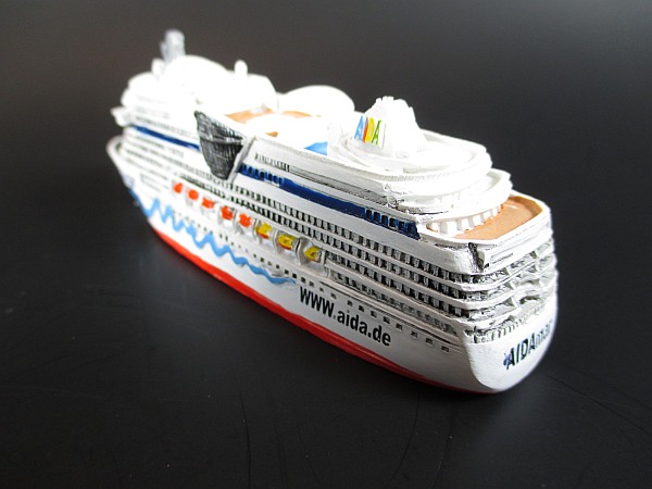 Schiff Modell Kreuzfahrtschiff  MS Aidabella Aida,12cm Polyresin Cruise Ship,NEU 