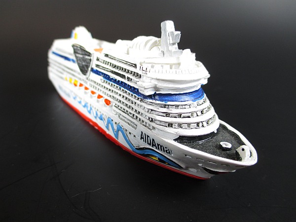 Schiff Modell Kreuzfahrtschiff  MS Aidabella Aida,12cm Polyresin Cruise Ship,NEU 