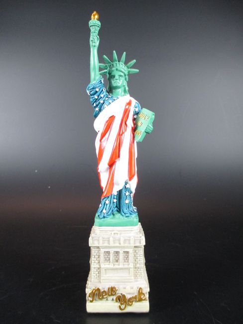 New York Freiheitsstatue Liberty Flagge  21 cm Poly Modell USA Amerika Souvenir 